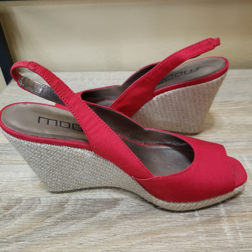 Red women's wedge sandals size 8